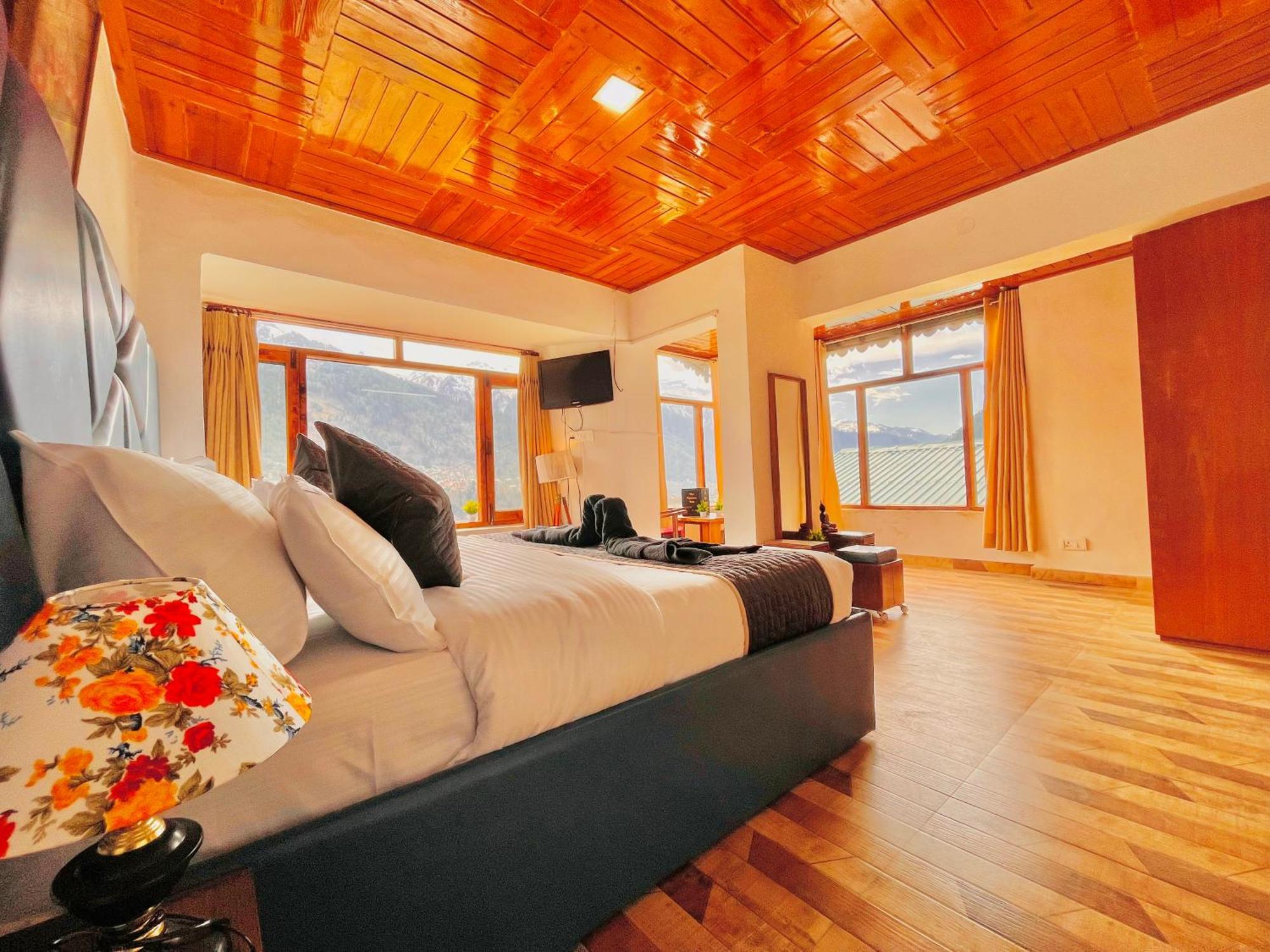 Himalayan River Mountain View 2 Bedrooms Cottage, Manali Exterior photo